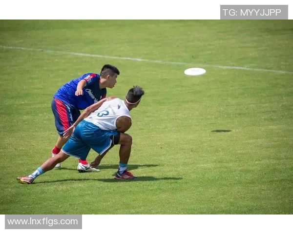 北京飞盘队团队协作能力大幅提升荣获全国飞盘赛事新高排名 北京飞盘队团队协作能力大幅提升荣获全国飞盘赛事新高排名