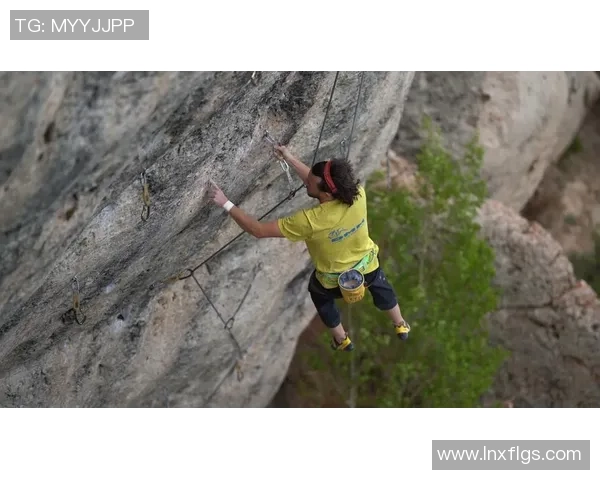 南京攀岩队战术分析:如何运用控制打法提升比赛优势 南京攀岩队战术分析:如何运用控制打法提升比赛优势