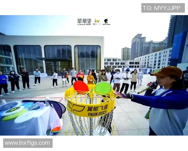 南京飞盘队与上海飞盘队赛后复盘分析团队配合与战术执行的关键因素 南京飞盘队与上海飞盘队赛后复盘分析团队配合与战术执行的关键因素